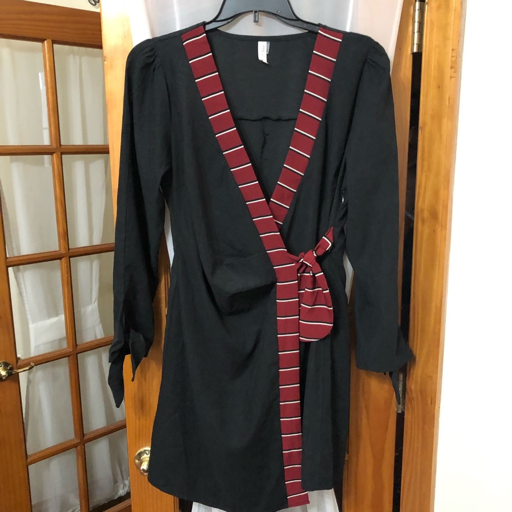 Black wrap dress size Large
